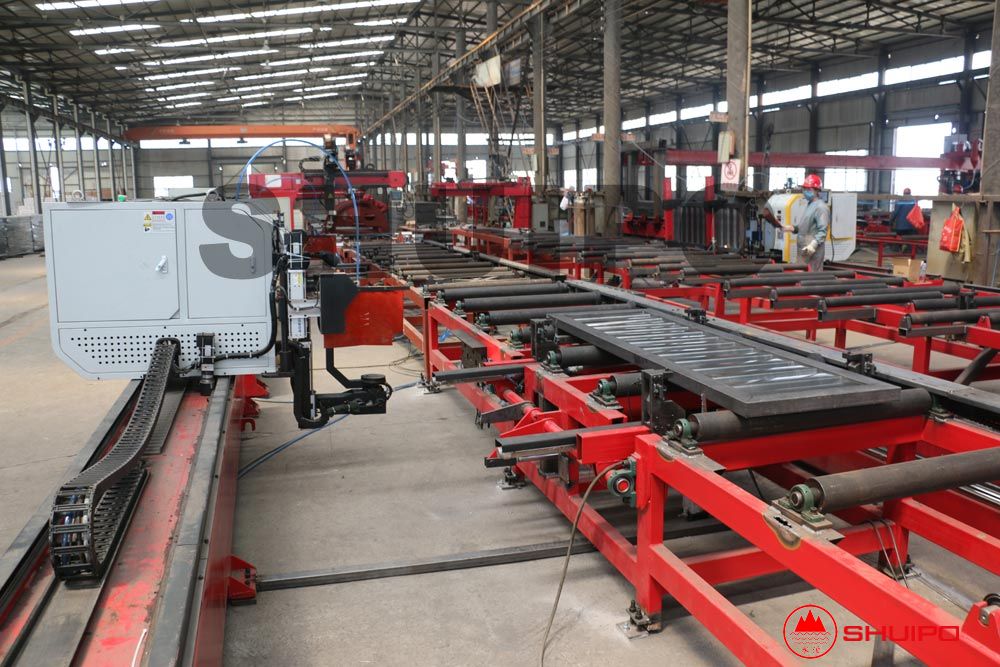 Special column board welding intelligent production line